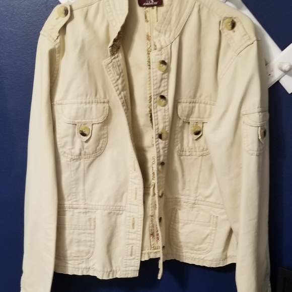 Cream Jacket - Picture 2 of 3